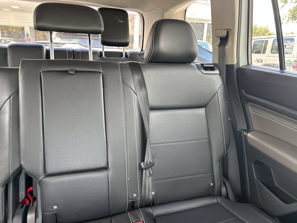 Used 2023 Volkswagen Atlas SE FWD image 14