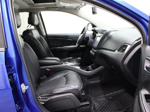 Used 2015 Dodge Journey Crossroad w/ Flexible Seating Group AWD/4WD image 23