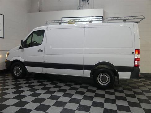 Used 2015 Mercedes-Benz Sprinter 2500 image 6