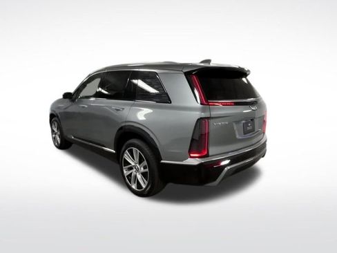 New 2026 Cadillac Vistiq Luxury image 47