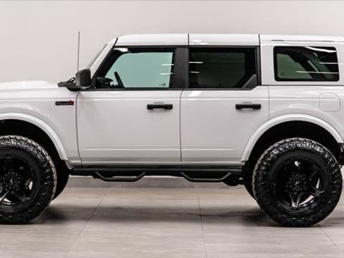 Used 2026 Ford Bronco 4-Door AWD/4WD image 13