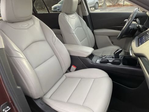 Certified 2023 Cadillac XT4 Premium Luxury w/ Technology Package image 14