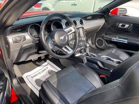 Used 2019 Ford Mustang Premium RWD image 14