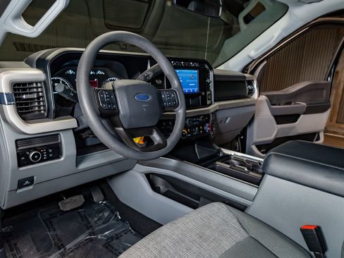 Used 2023 Ford F350 XLT w/ 360-Degree Camera Package image 18