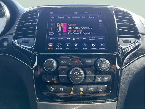 Certified 2019 Jeep Grand Cherokee High Altitude image 16