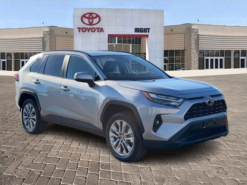 Certified 2025 Toyota RAV4 XLE Premium image 9