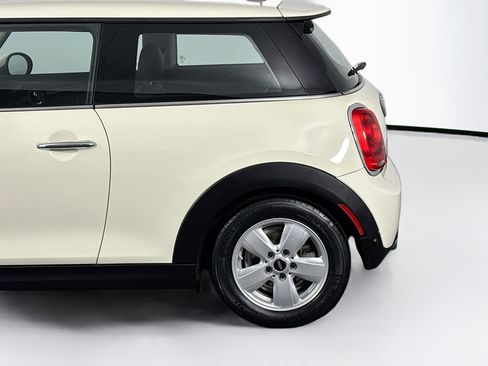 Used 2019 MINI Cooper 2-Door Hardtop image 41