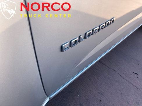 Used 2018 Chevrolet Colorado W/T image 16