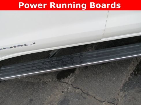 Certified 2025 GMC Sierra 1500 Denali Ultimate image 13