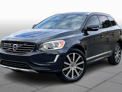 Used 2016 Volvo XC60 T5 Platinum image 34