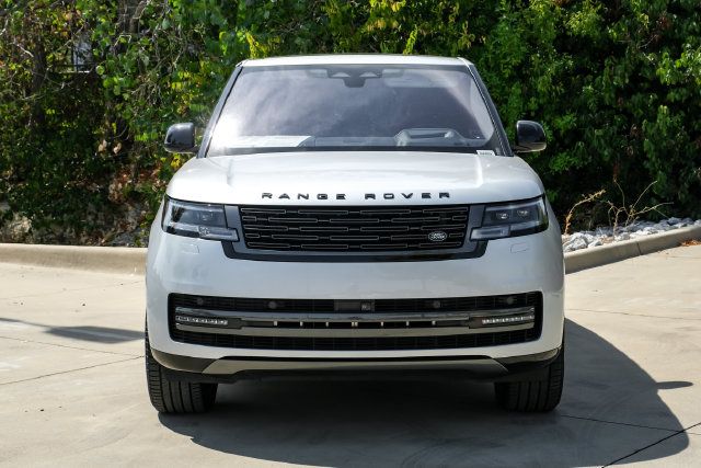 Used 2023 Land Rover Range Rover SE AWD/4WD image 5