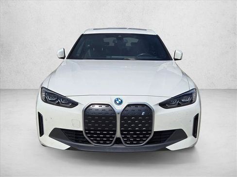 Used 2024 BMW i4 xDrive40i AWD/4WD image 2