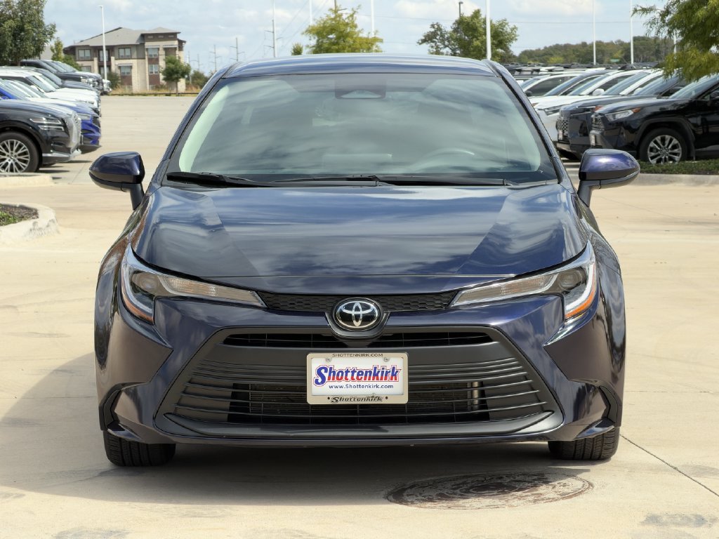 Used 2026 Toyota Corolla LE FWD image 8