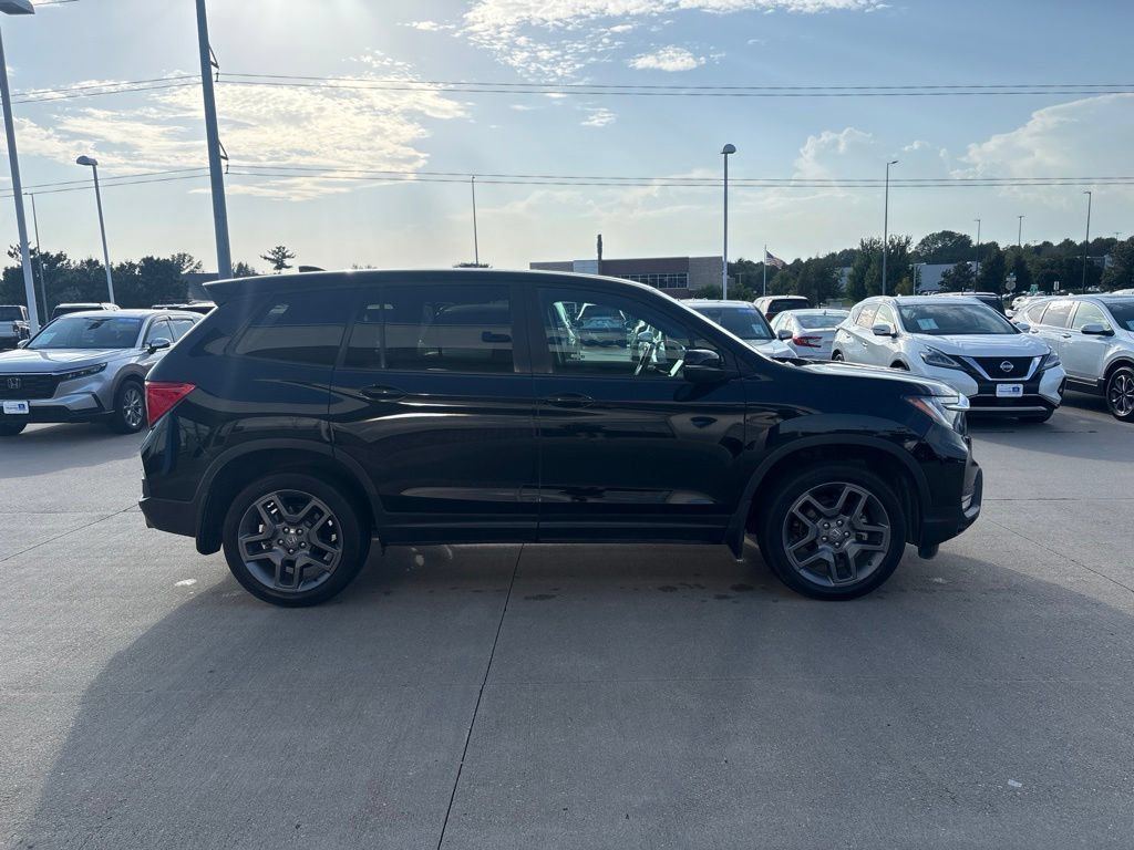 Used 2023 Honda Passport EX-L image 4