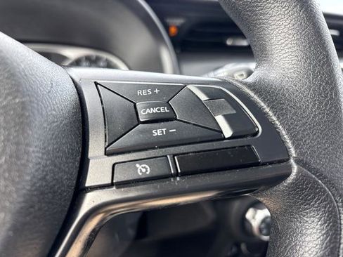 Used 2024 Nissan Kicks S image 20