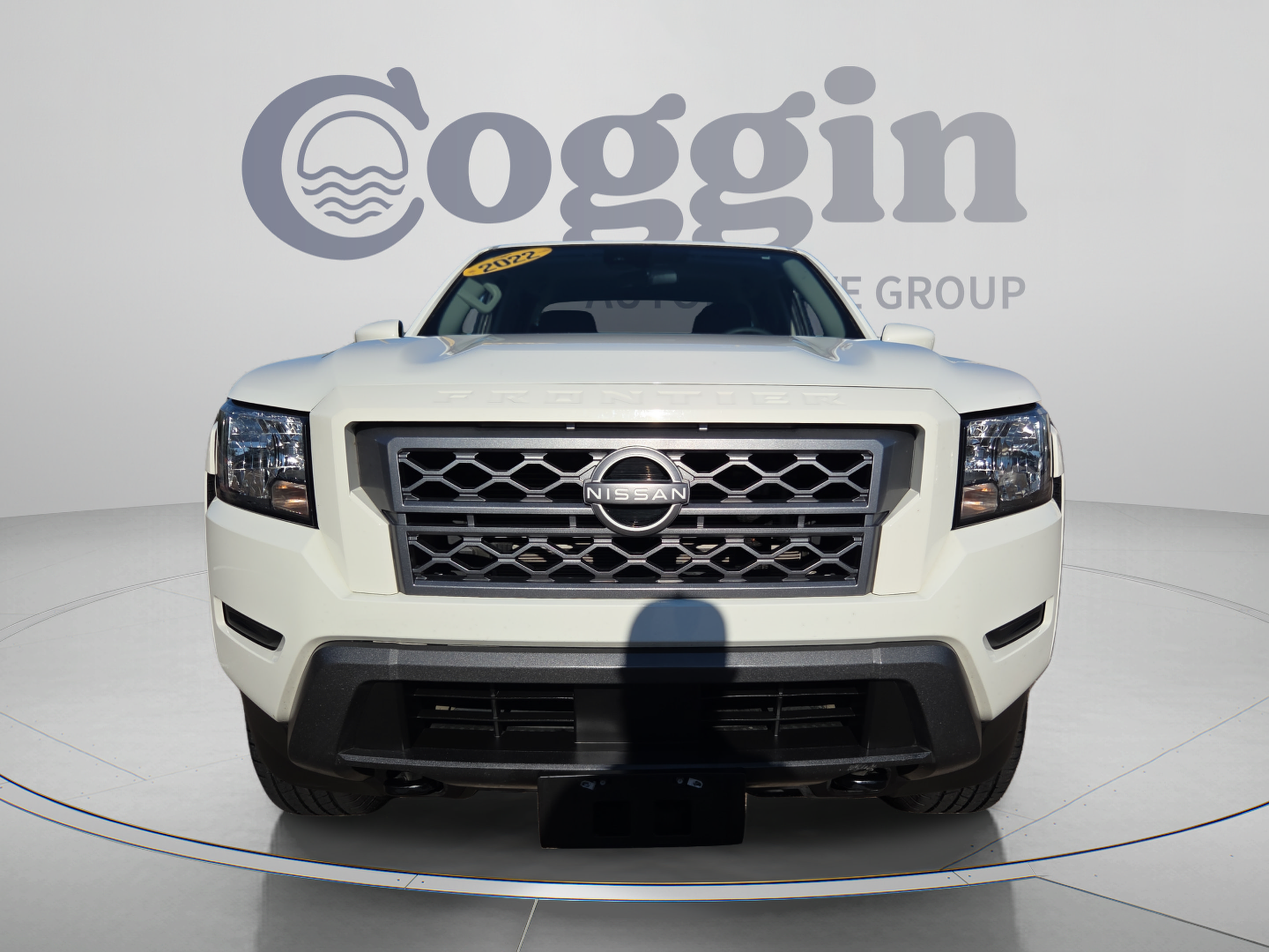 Used 2022 Nissan Frontier SV AWD/4WD image 10