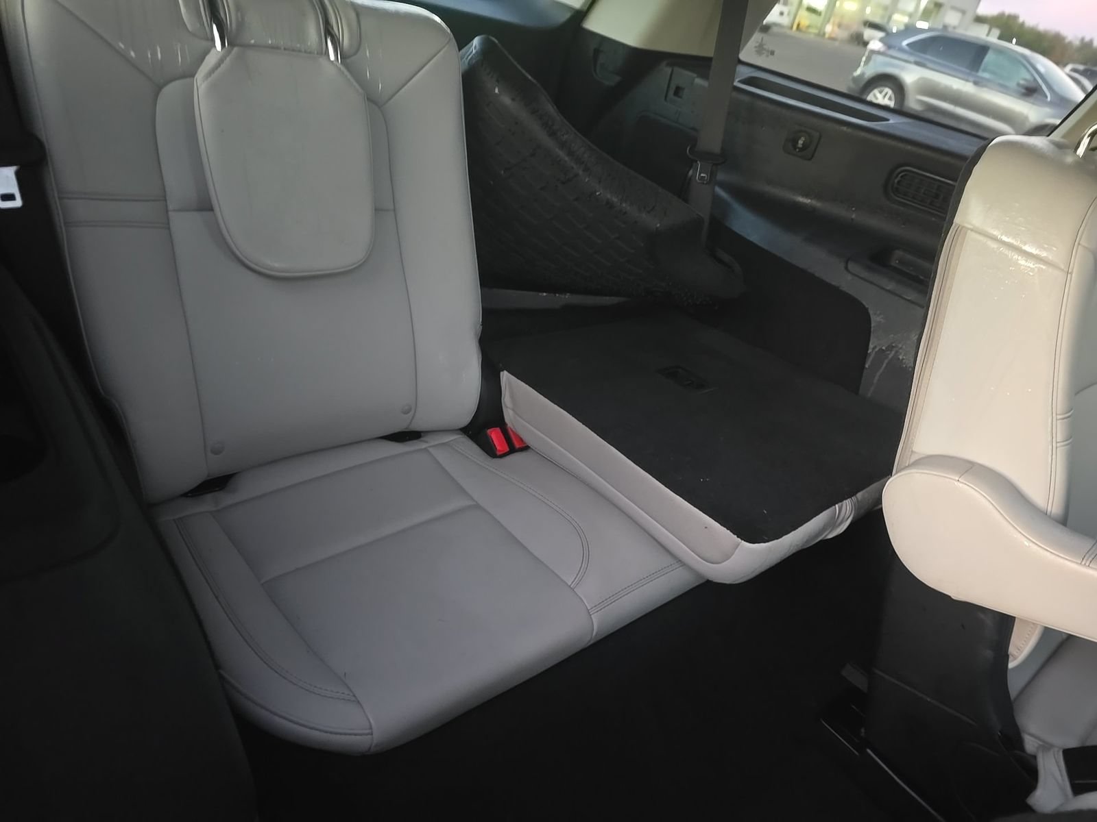 Used 2026 Lincoln Aviator AWD image 9