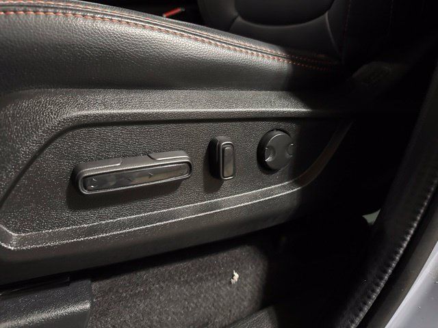 Used 2024 Honda Pilot TrailSport image 4