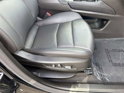 Certified 2023 Cadillac XT6 Sport image 15