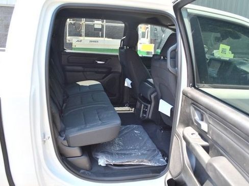 New 2026 RAM 1500 Tradesman AWD/4WD image 31