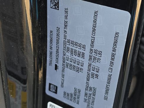 Used 2024 GMC Yukon SLT image 56