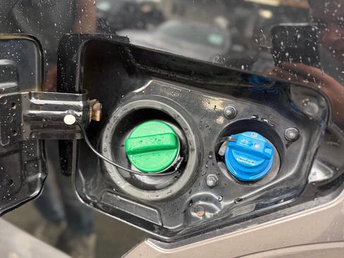 Used 2018 Nissan Titan Platinum Reserve w/ Platinum Utility Package image 31