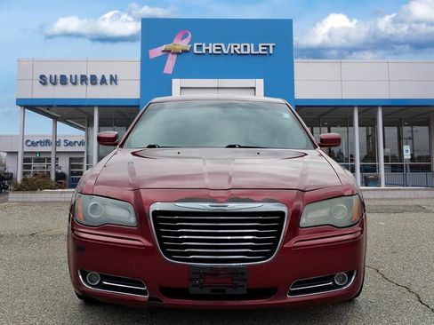 Used 2014 Chrysler 300 S image 2