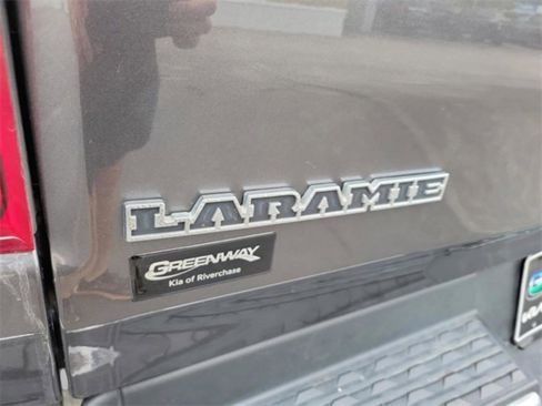 Used 2024 RAM 1500 Laramie image 32