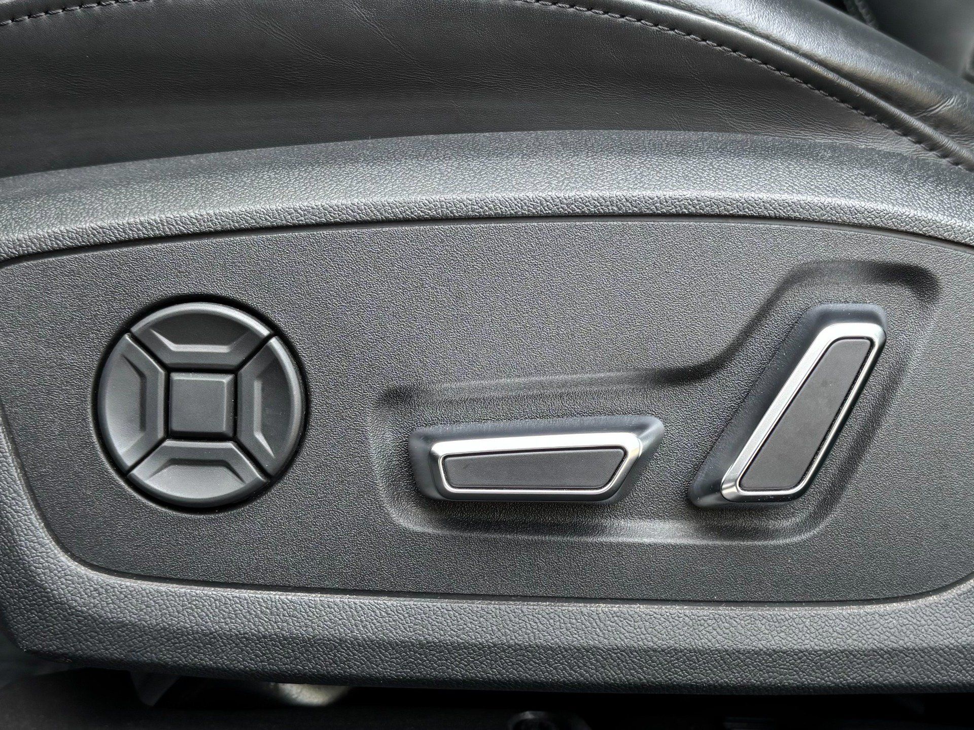Used 2021 Audi RS 6 AWD/4WD image 69