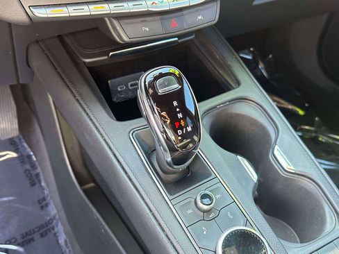 Used 2023 Cadillac XT4 Premium Luxury image 30