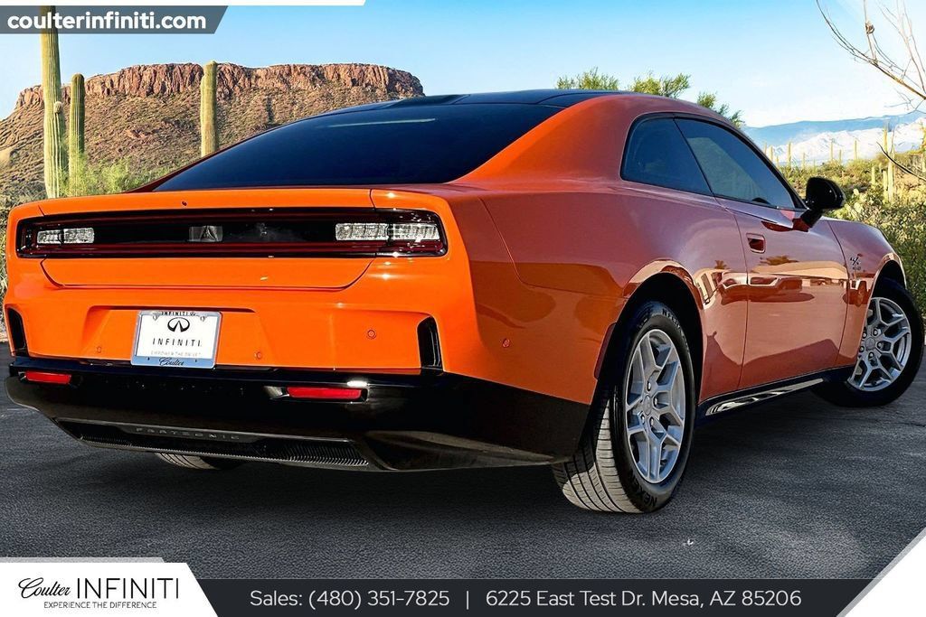 Used 2025 Dodge Charger Daytona R/T w/ Quick Order Package 25M R/T AWD/4WD image 2