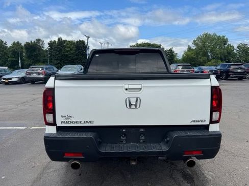 Used 2023 Honda Ridgeline Black Edition image 3