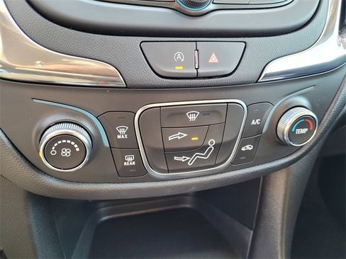 Used 2023 Chevrolet Equinox LT w/ LPO, Floor Liner Package image 20