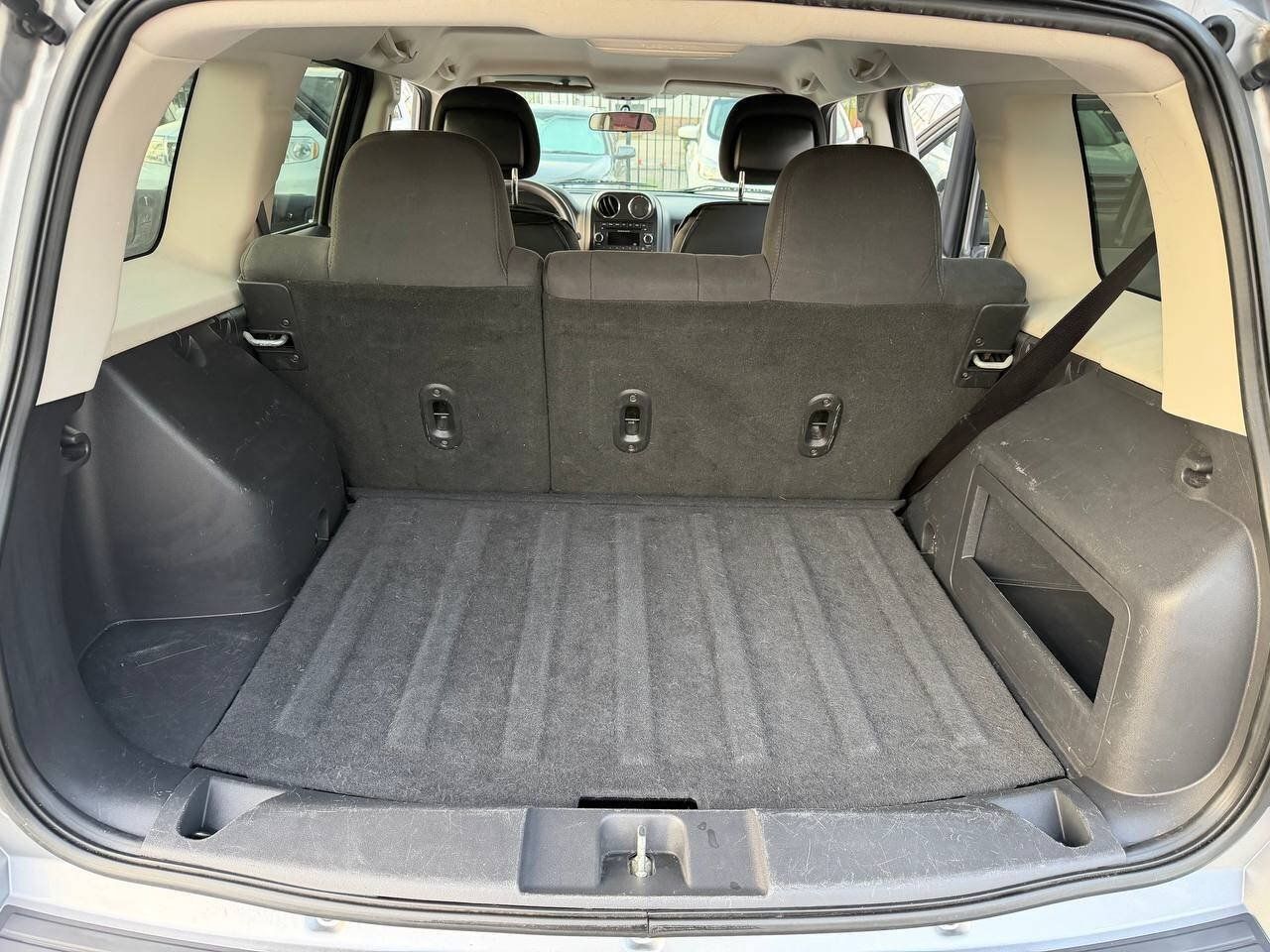 Used 2014 Jeep Patriot Sport FWD image 25