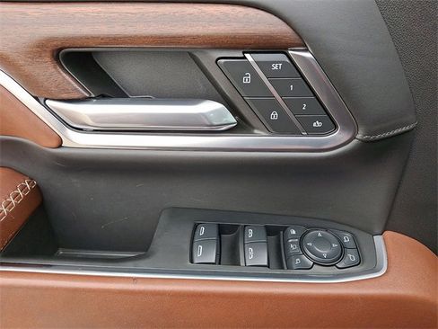 Used 2024 GMC Sierra 2500 Denali Ultimate w/ Snow Plow Prep/Camper Package image 21