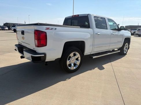 Used 2016 Chevrolet Silverado 1500 LTZ Z71 w/ LTZ Plus Package AWD/4WD image 6