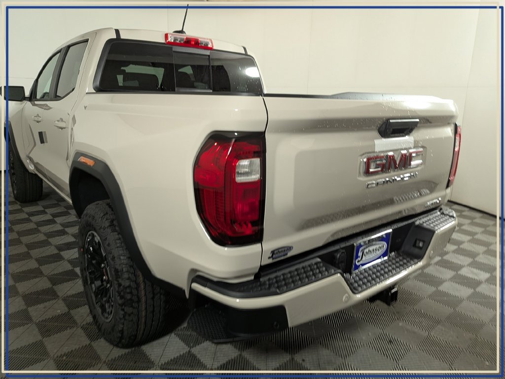 New 2026 GMC Canyon AT4 w/ Technology Plus Package AWD/4WD image 10