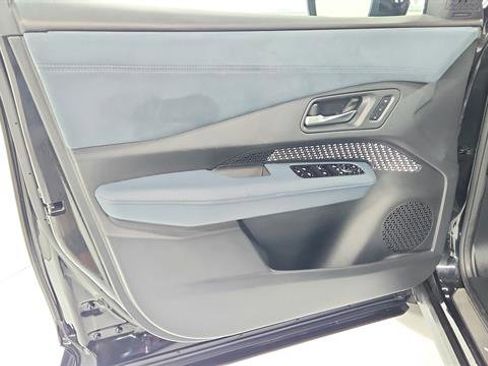 Used 2023 Nissan Ariya image 20