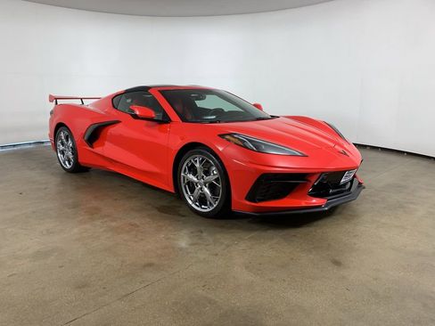 Used 2020 Chevrolet Corvette Stingray Preferred Cpe w/ 2LT Preferred Equipment Group RWD image 5