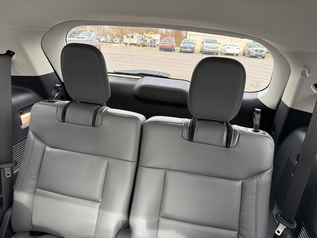 New 2026 Ford Explorer Active w/ Active Comfort Package AWD/4WD image 12