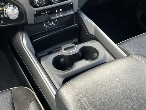 Used 2024 RAM 1500 Laramie image 15