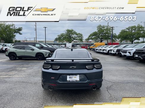 Used 2022 Chevrolet Camaro SS RWD image 8