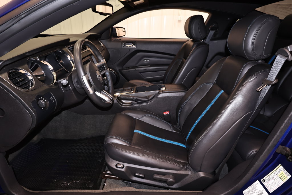 Used 2014 Ford Mustang GT Premium RWD image 14