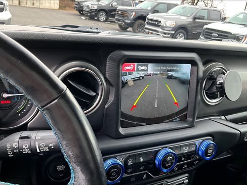 Used 2021 Jeep Wrangler Unlimited Rubicon w/ Dual Top Group image 27