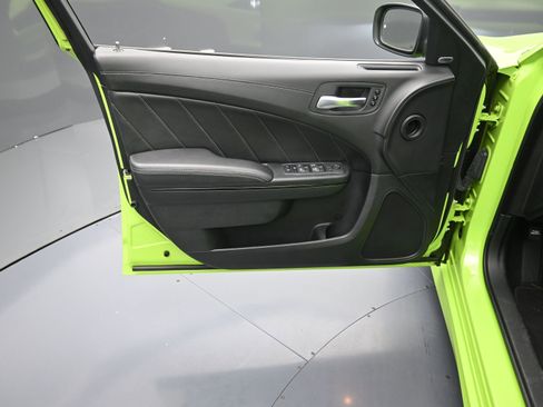 Used 2023 Dodge Charger Scat Pack w/ Daytona Edition Group image 17