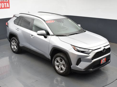 Used 2024 Toyota RAV4 XLE image 22