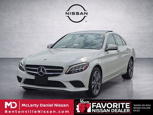 Used 2019 Mercedes-Benz C 300 4MATIC Sedan image 2