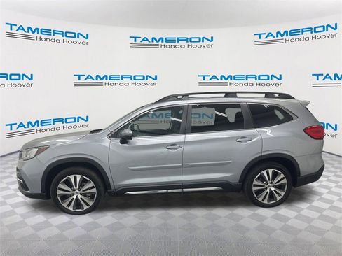 Used 2022 Subaru Ascent Limited w/ Technology Package image 2