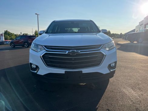 Used 2019 Chevrolet Traverse LT FWD image 3