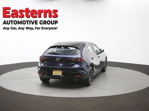 Used 2024 MAZDA MAZDA3 s FWD image 40